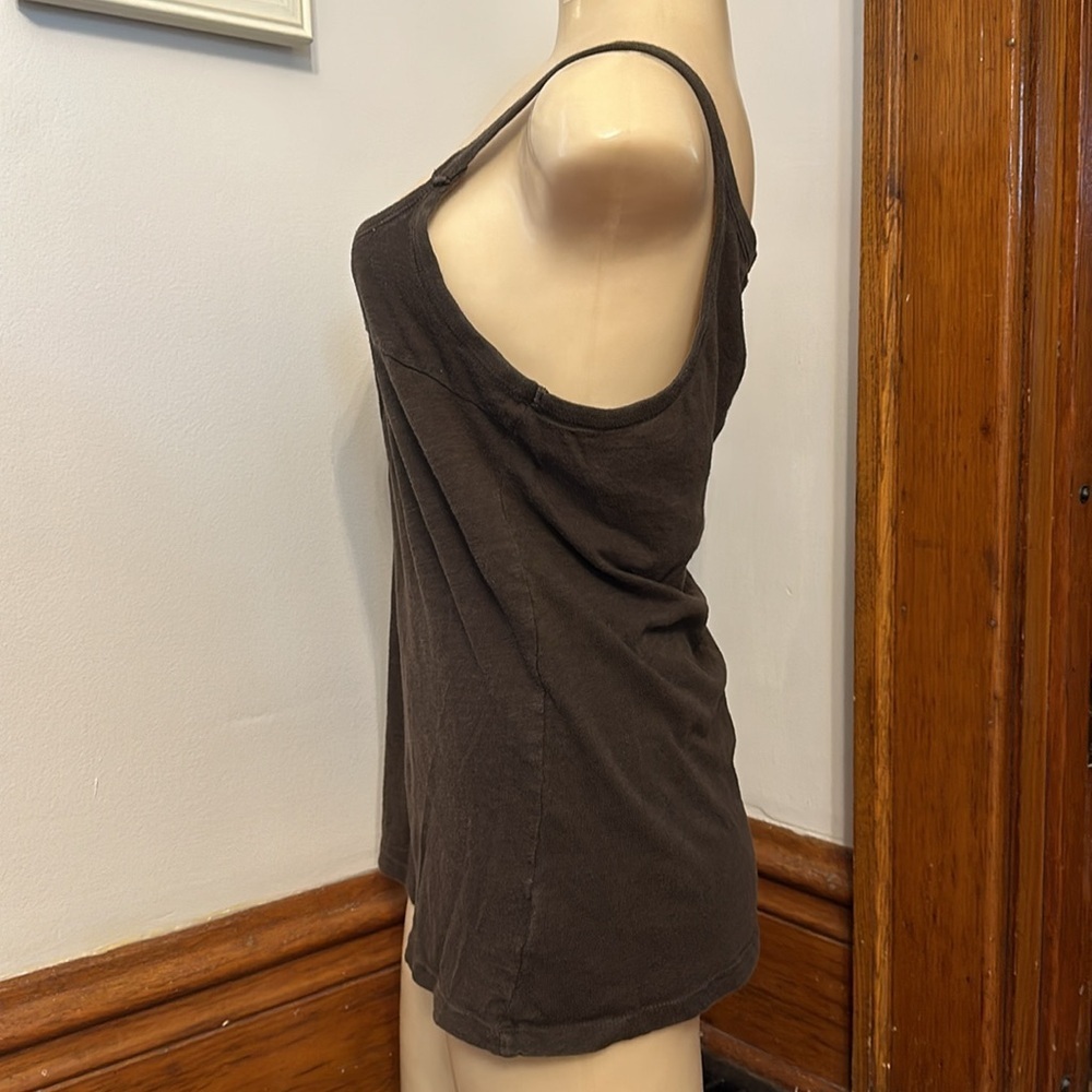 Old Navy Basic Tank Top, Brown, Sz Medium - Picture 2 of 4